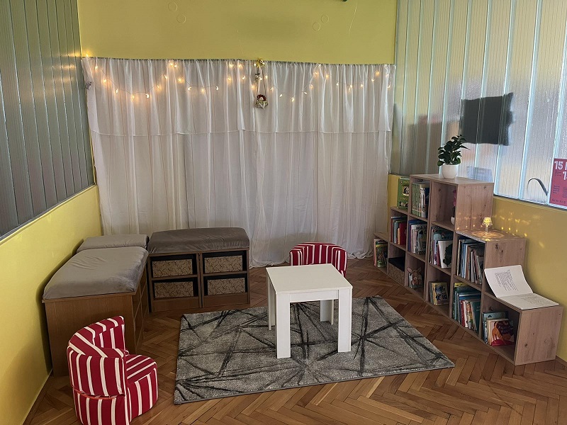 Knjižnica i kutak za čitanje u PO Batina